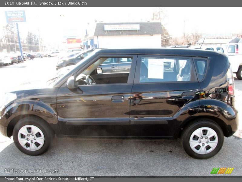 Shadow Black / Black Cloth 2010 Kia Soul 1.6
