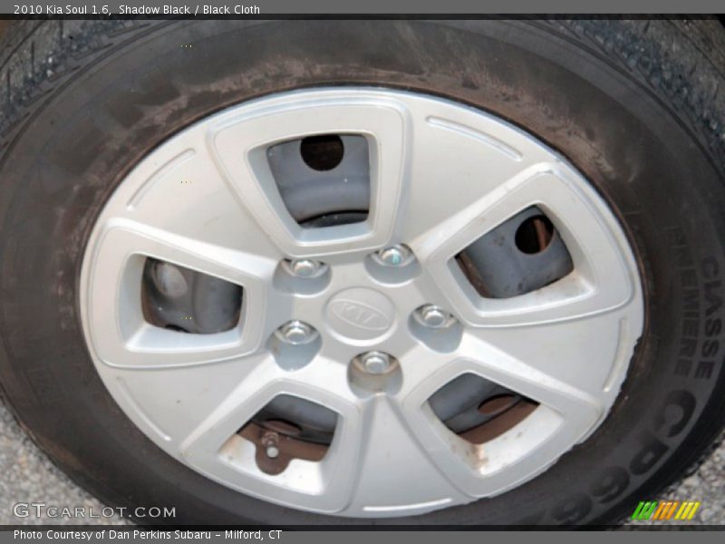 Shadow Black / Black Cloth 2010 Kia Soul 1.6