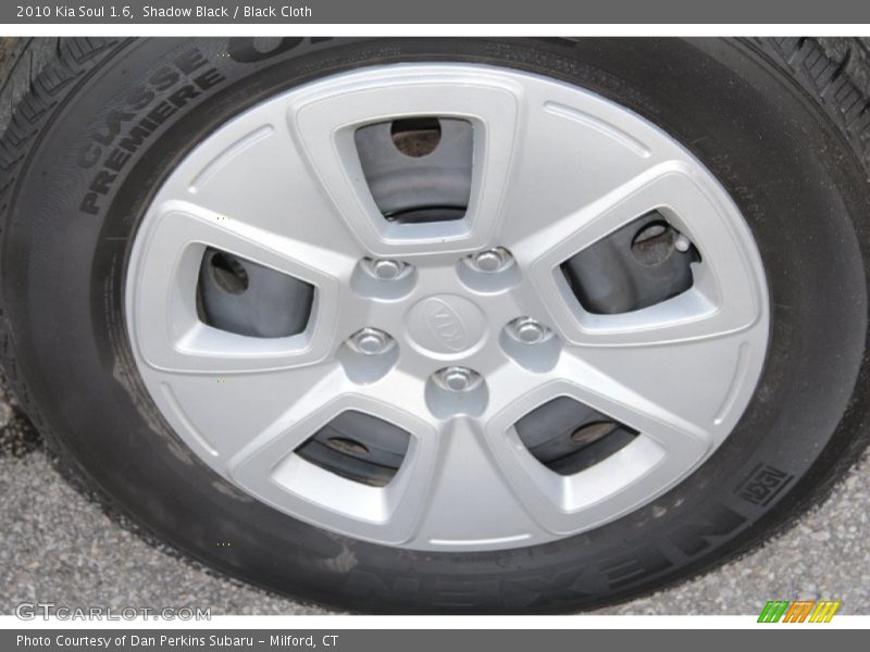 Shadow Black / Black Cloth 2010 Kia Soul 1.6