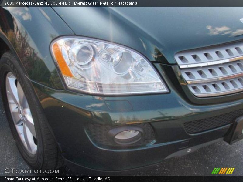 Everest Green Metallic / Macadamia 2006 Mercedes-Benz ML 500 4Matic