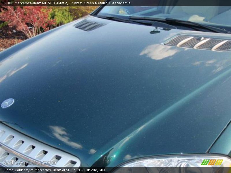 Everest Green Metallic / Macadamia 2006 Mercedes-Benz ML 500 4Matic