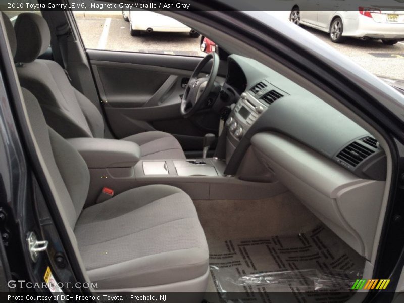 Magnetic Gray Metallic / Ash Gray 2010 Toyota Camry LE V6