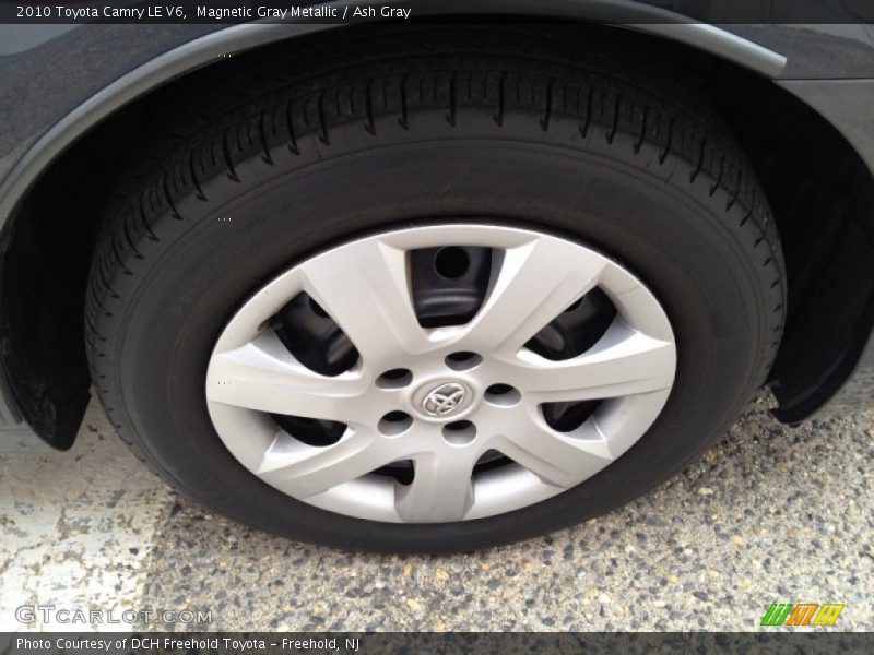 Magnetic Gray Metallic / Ash Gray 2010 Toyota Camry LE V6