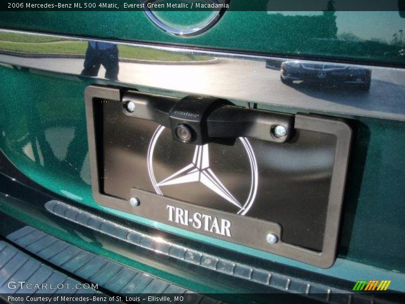 Everest Green Metallic / Macadamia 2006 Mercedes-Benz ML 500 4Matic