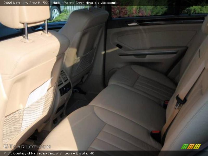 Everest Green Metallic / Macadamia 2006 Mercedes-Benz ML 500 4Matic