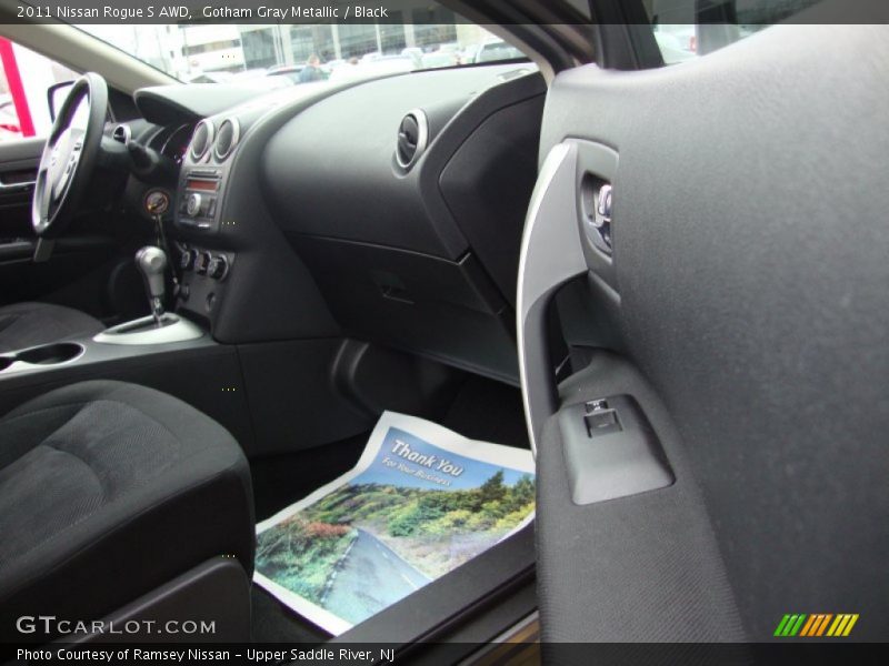 Gotham Gray Metallic / Black 2011 Nissan Rogue S AWD