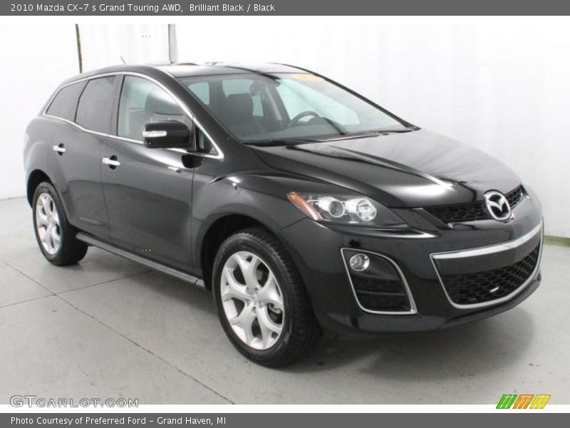 Front 3/4 View of 2010 CX-7 s Grand Touring AWD