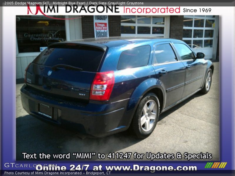 Midnight Blue Pearl / Dark Slate Gray/Light Graystone 2005 Dodge Magnum SXT