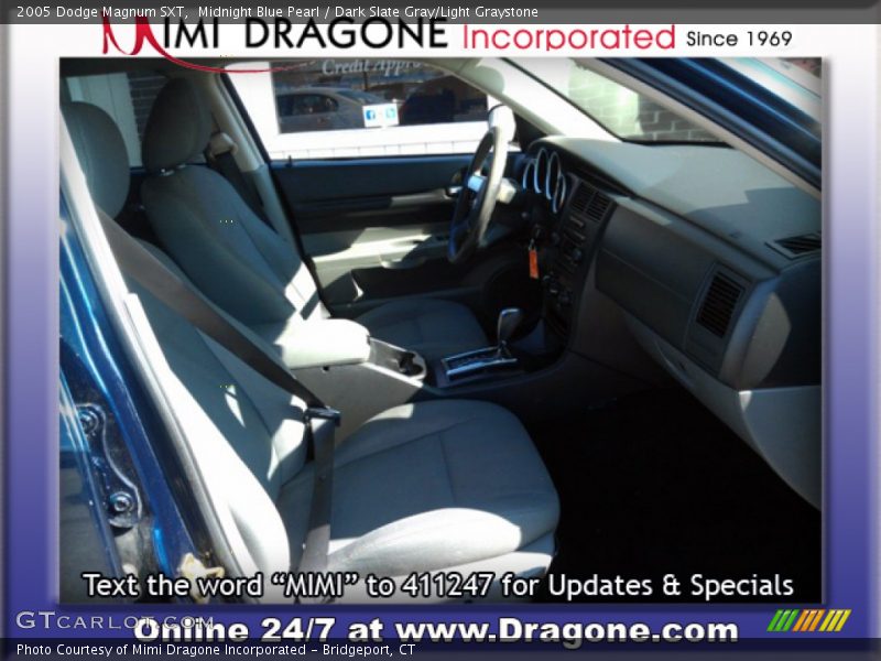 Midnight Blue Pearl / Dark Slate Gray/Light Graystone 2005 Dodge Magnum SXT