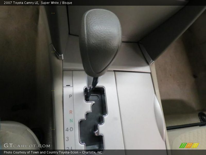 Super White / Bisque 2007 Toyota Camry LE