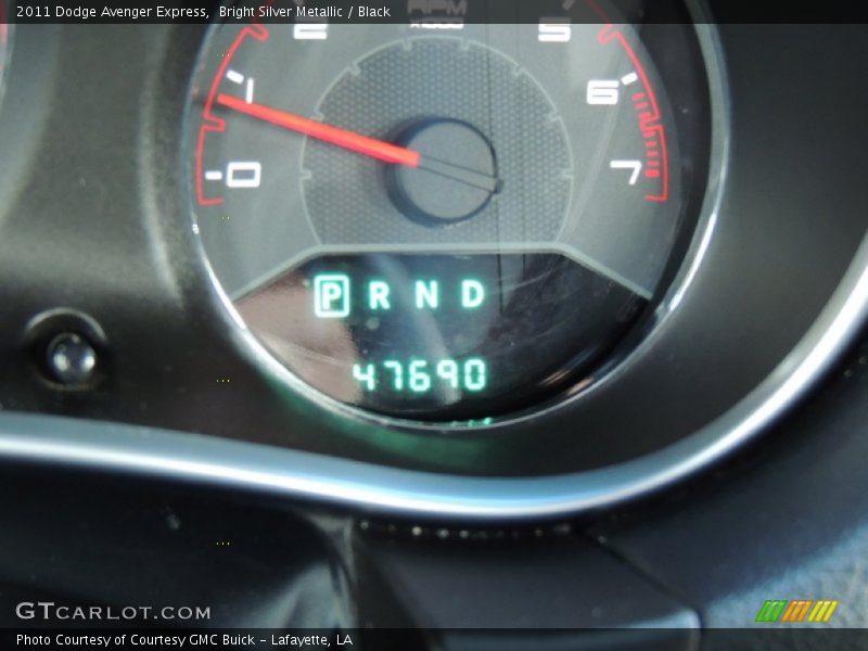 Bright Silver Metallic / Black 2011 Dodge Avenger Express