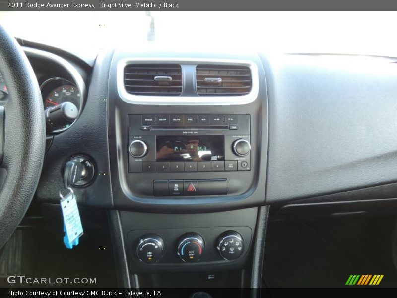Bright Silver Metallic / Black 2011 Dodge Avenger Express
