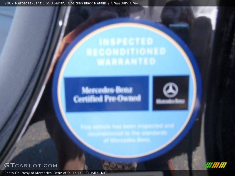 Obsidian Black Metallic / Grey/Dark Grey 2007 Mercedes-Benz S 550 Sedan