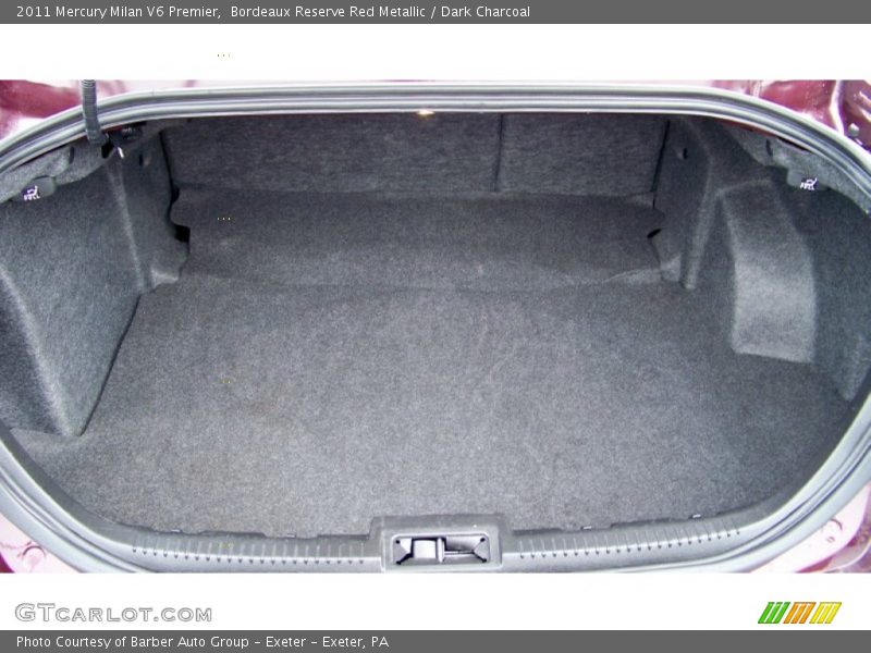  2011 Milan V6 Premier Trunk