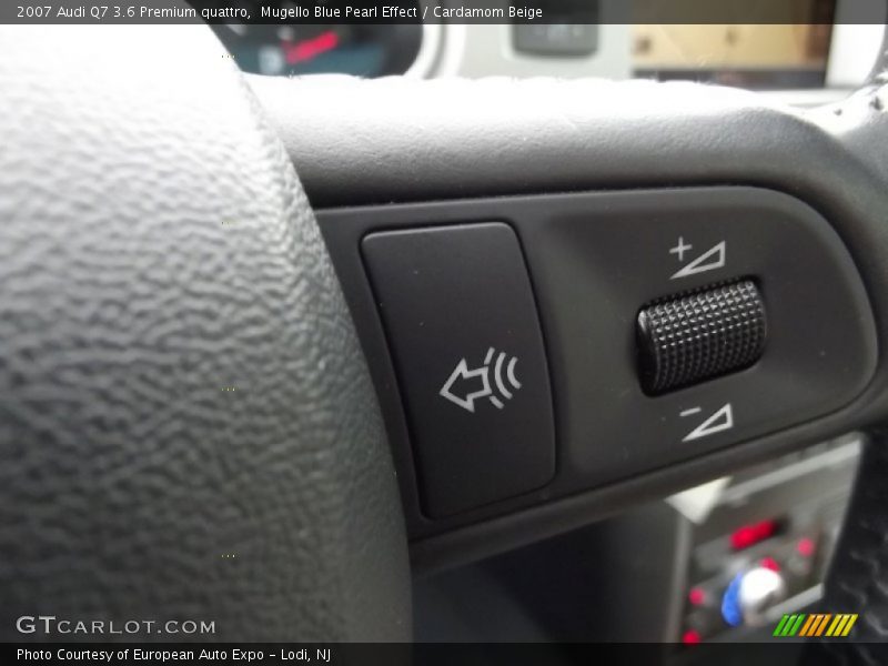 Mugello Blue Pearl Effect / Cardamom Beige 2007 Audi Q7 3.6 Premium quattro