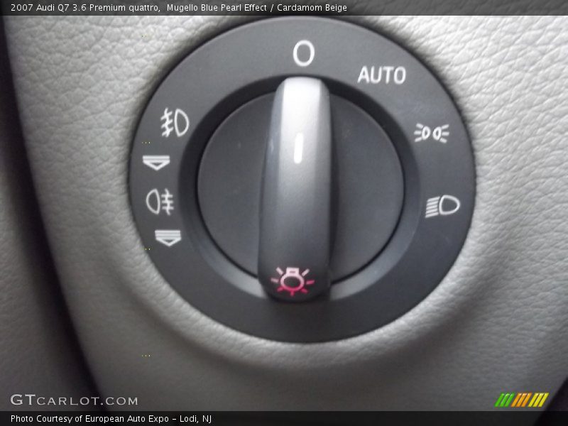 Mugello Blue Pearl Effect / Cardamom Beige 2007 Audi Q7 3.6 Premium quattro