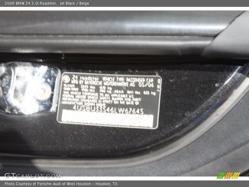 Jet Black / Beige 2006 BMW Z4 3.0i Roadster