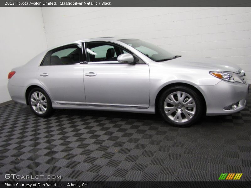 Classic Silver Metallic / Black 2012 Toyota Avalon Limited