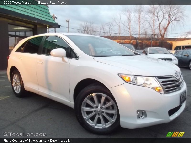 Blizzard Pearl / Ivory 2009 Toyota Venza I4