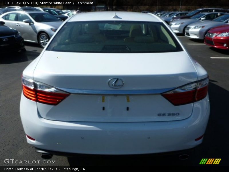 Starfire White Pearl / Parchment 2013 Lexus ES 350
