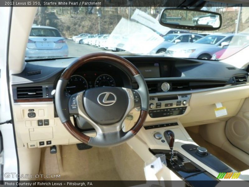 Dashboard of 2013 ES 350