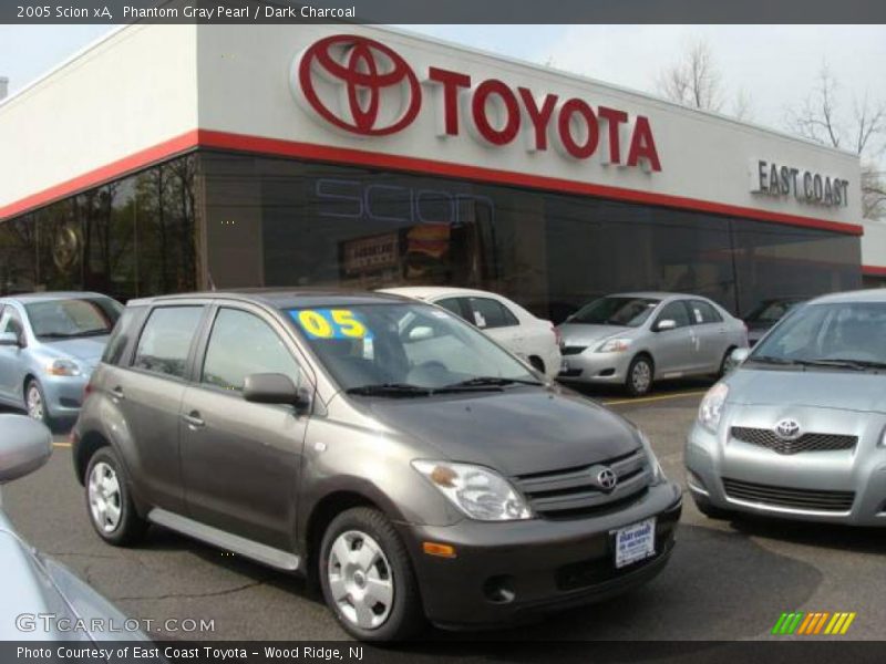 Phantom Gray Pearl / Dark Charcoal 2005 Scion xA