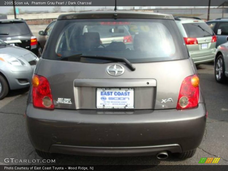 Phantom Gray Pearl / Dark Charcoal 2005 Scion xA