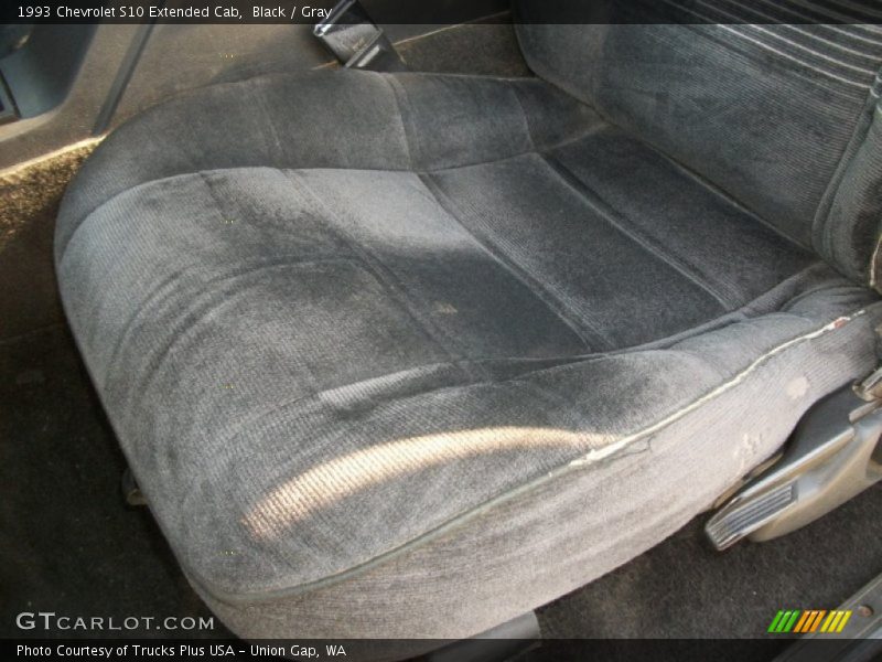 Black / Gray 1993 Chevrolet S10 Extended Cab