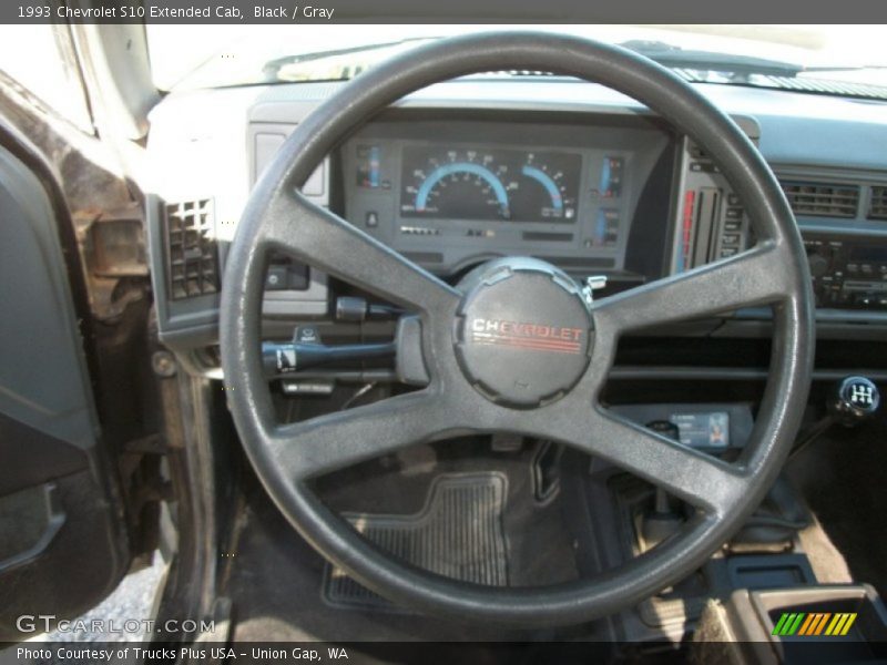 Black / Gray 1993 Chevrolet S10 Extended Cab