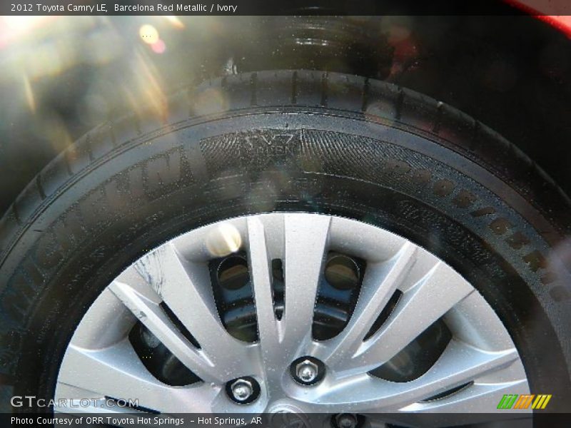 Barcelona Red Metallic / Ivory 2012 Toyota Camry LE