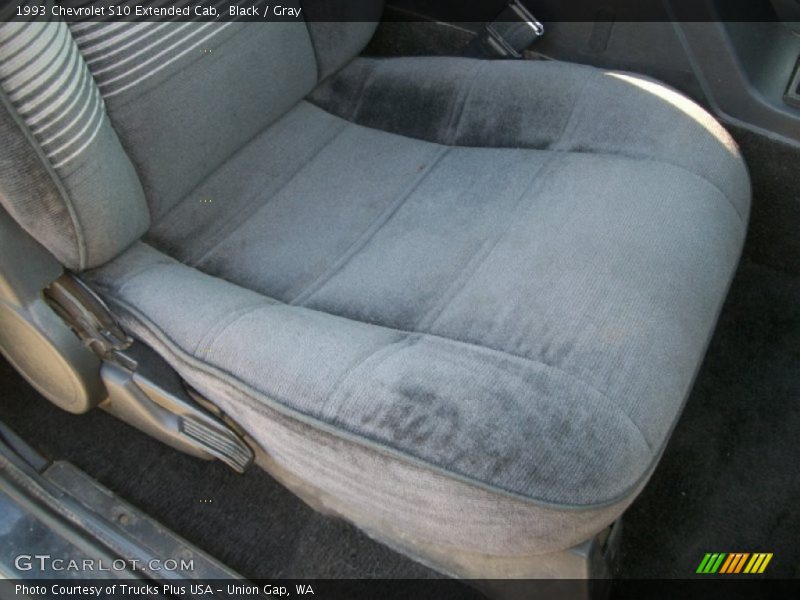 Black / Gray 1993 Chevrolet S10 Extended Cab