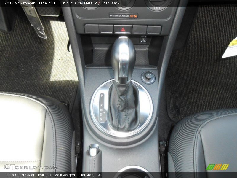Platinum Gray Metallic / Titan Black 2013 Volkswagen Beetle 2.5L