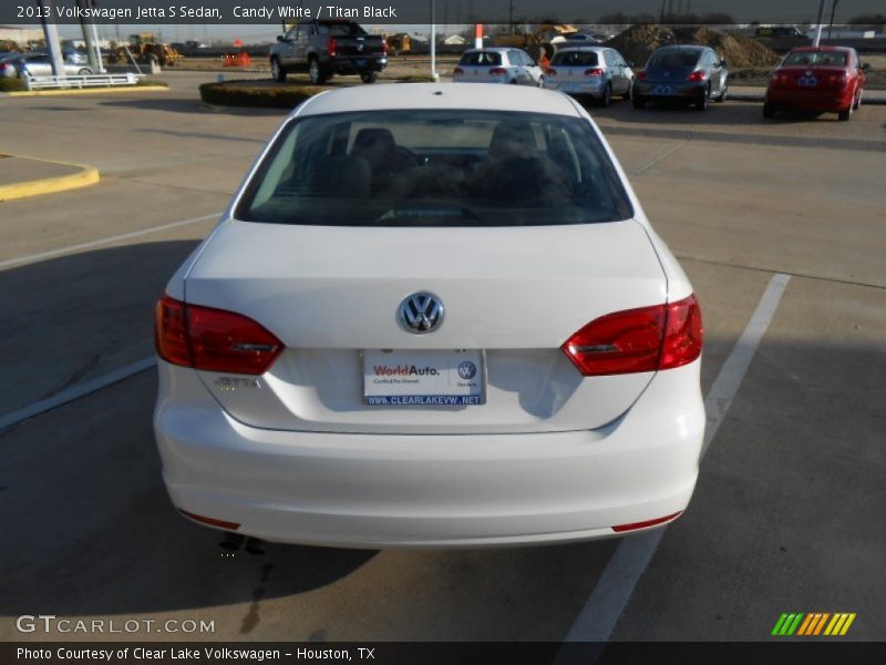 Candy White / Titan Black 2013 Volkswagen Jetta S Sedan