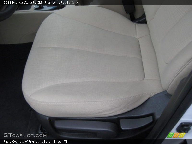 Frost White Pearl / Beige 2011 Hyundai Santa Fe GLS