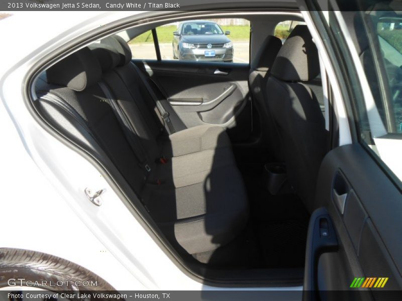 Candy White / Titan Black 2013 Volkswagen Jetta S Sedan