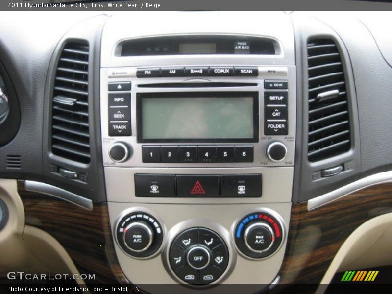 Frost White Pearl / Beige 2011 Hyundai Santa Fe GLS
