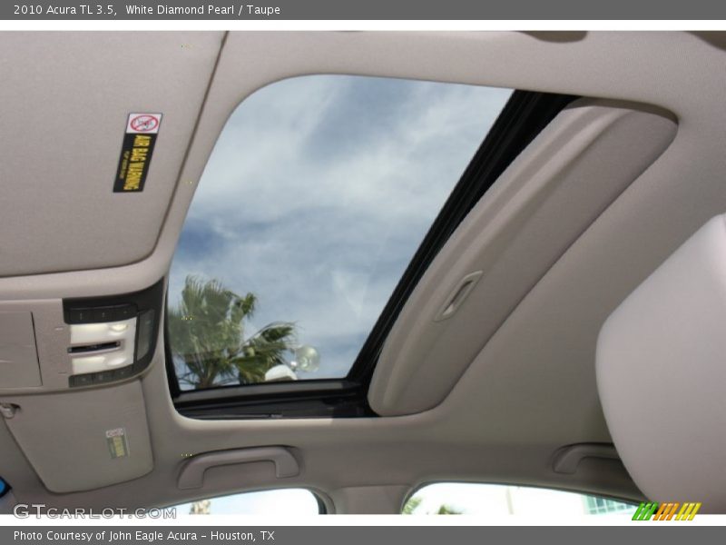 Sunroof of 2010 TL 3.5