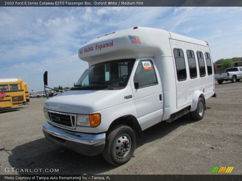 Oxford White / Medium Flint 2003 Ford E Series Cutaway E350 Passenger Bus