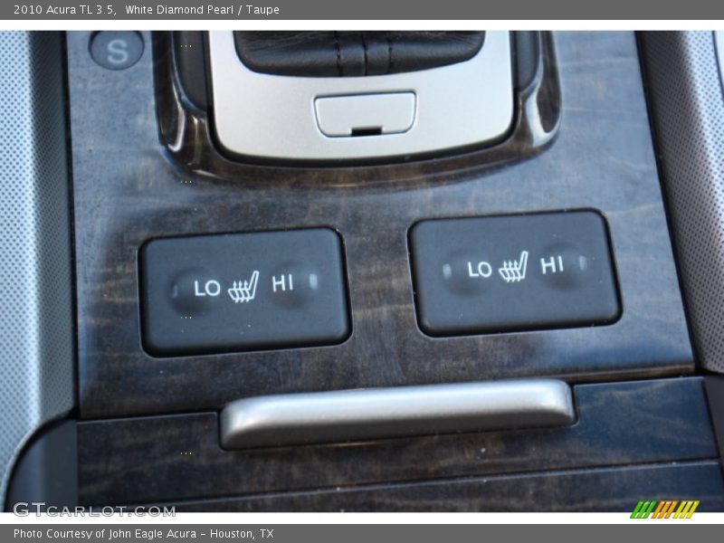 Controls of 2010 TL 3.5