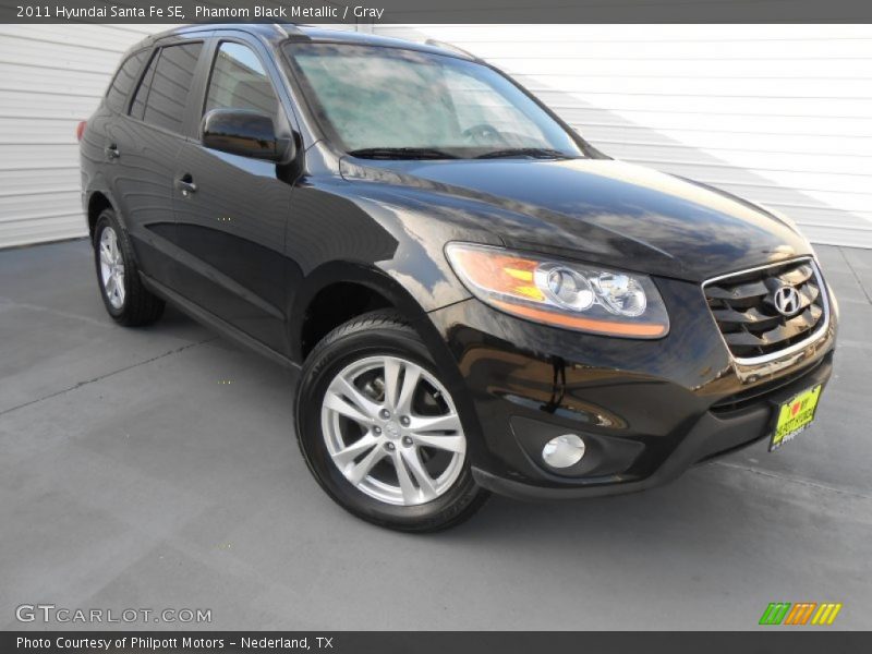 Phantom Black Metallic / Gray 2011 Hyundai Santa Fe SE