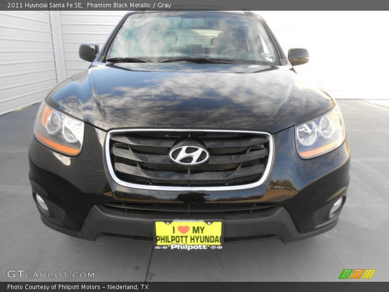 Phantom Black Metallic / Gray 2011 Hyundai Santa Fe SE