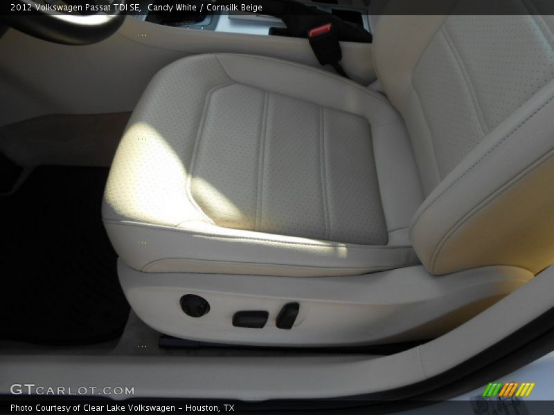 Candy White / Cornsilk Beige 2012 Volkswagen Passat TDI SE