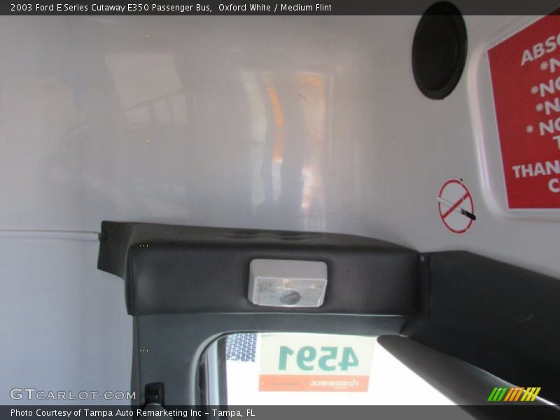 Oxford White / Medium Flint 2003 Ford E Series Cutaway E350 Passenger Bus