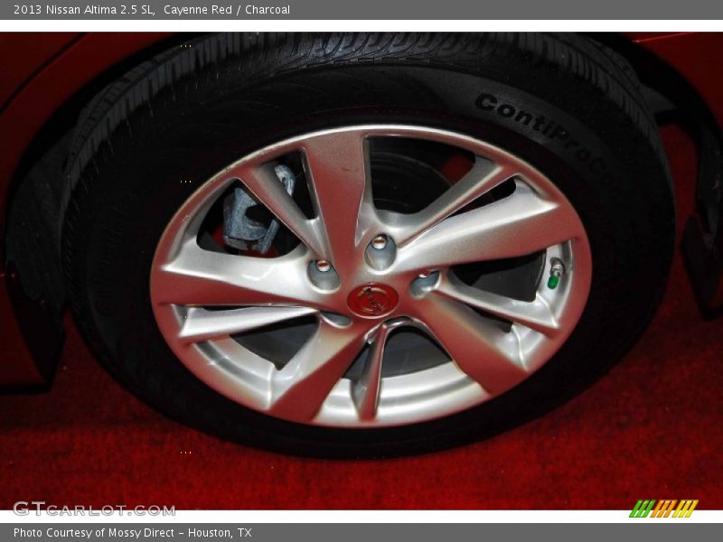 Cayenne Red / Charcoal 2013 Nissan Altima 2.5 SL