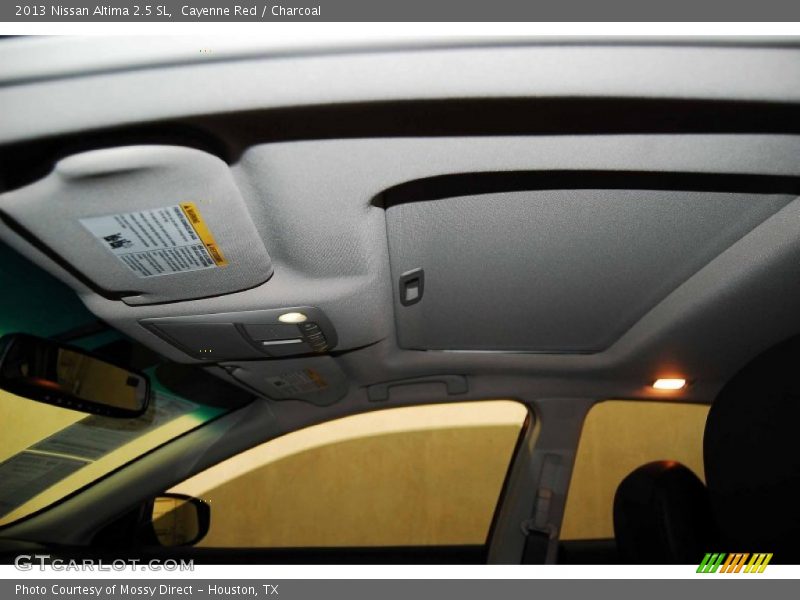 Cayenne Red / Charcoal 2013 Nissan Altima 2.5 SL