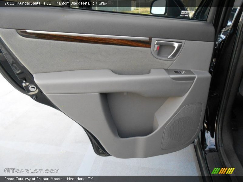 Phantom Black Metallic / Gray 2011 Hyundai Santa Fe SE