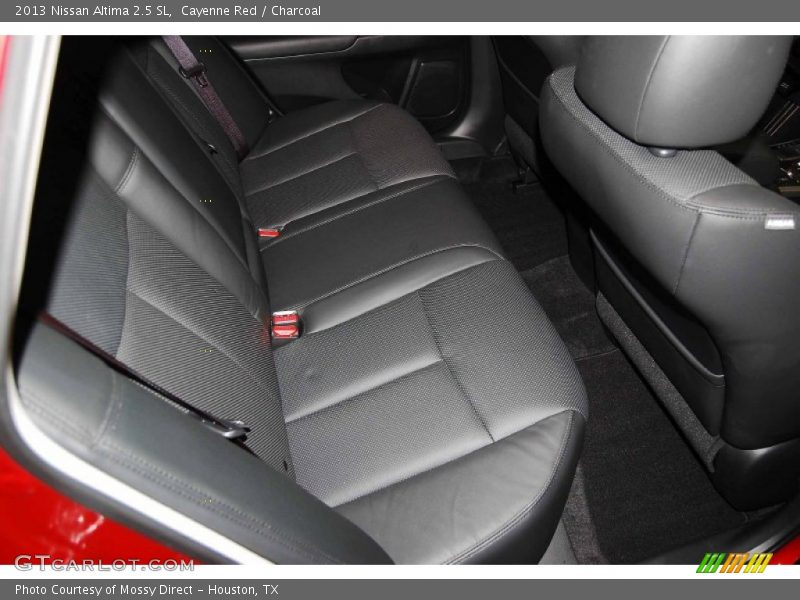 Cayenne Red / Charcoal 2013 Nissan Altima 2.5 SL