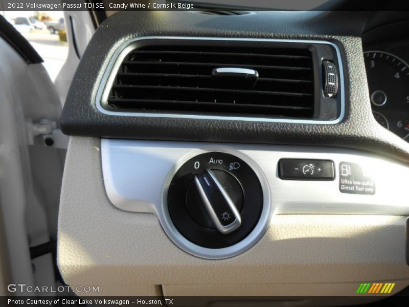 Candy White / Cornsilk Beige 2012 Volkswagen Passat TDI SE