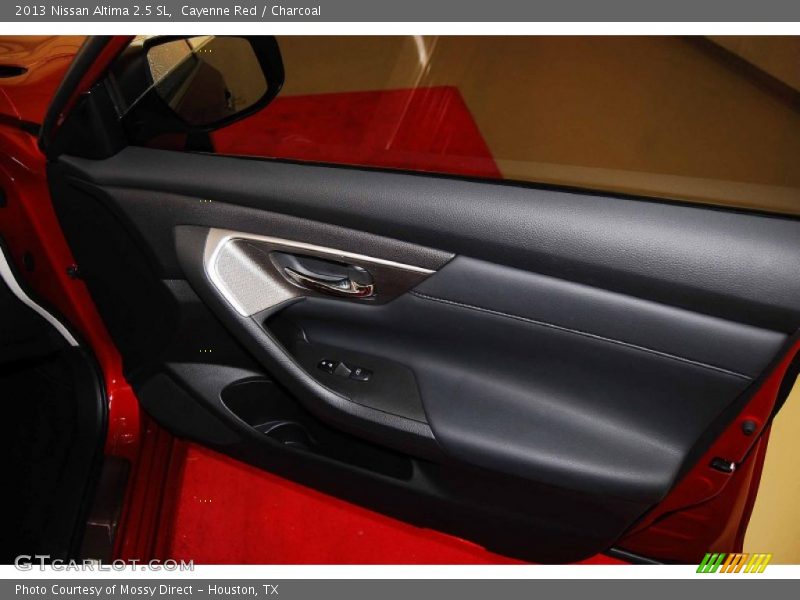 Cayenne Red / Charcoal 2013 Nissan Altima 2.5 SL