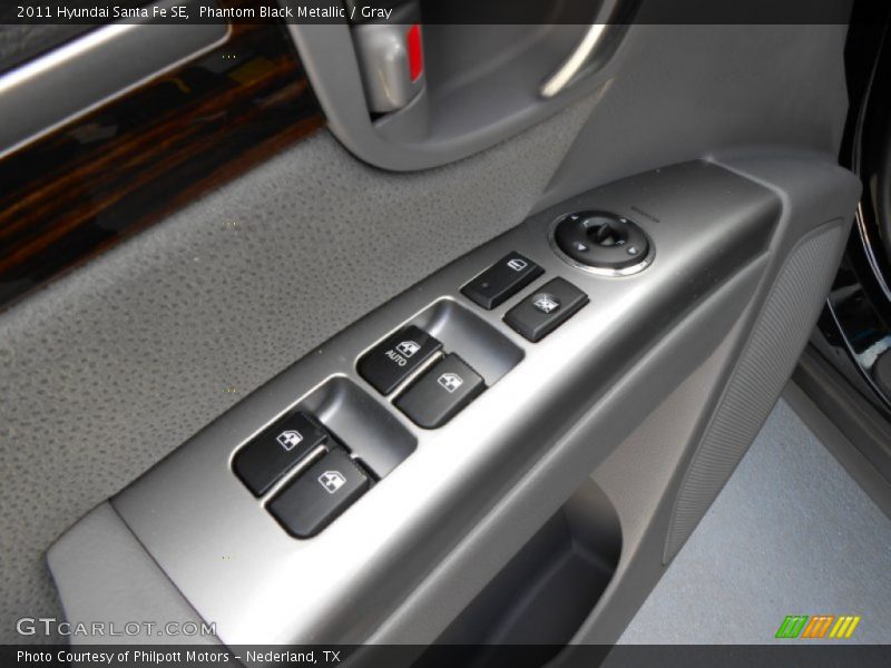 Phantom Black Metallic / Gray 2011 Hyundai Santa Fe SE